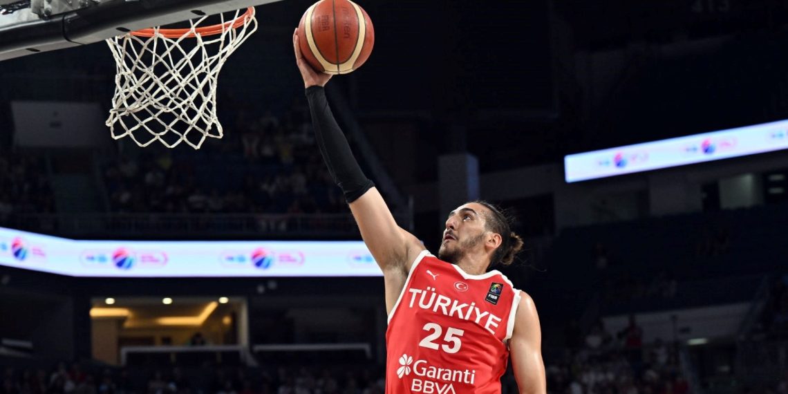 SON DAKİKA: 12 Dev Adam 2’de 2 yaptı, yarı finali garantiledi