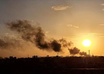 Sudan ordusu başkentteki HDK mevzilerini bombaladı