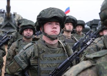 Tacikistan: Yaklaşık 100 Tacik mahkum Rusya’daki hapishanelerden savaşa gönderildi