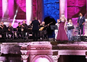 TRT sanatkarlarından Pamukkale’deki Hierapolis Antik Tiyatrosu’nda konser