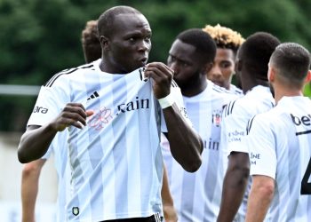 UEFA Konferans Ligi | Beşiktaş, Neftçi Bakü karşısında: Birinci 11