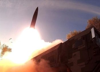 Ukrayna, Kırım’a giden kritik köprüleri vurdu