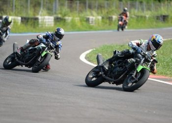 Ulusal motosikletçiler 3 ülkede piste çıkacak