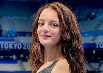 Ulusal yüzücü Sümeyye Boyacı dünya üçüncüsü oldu