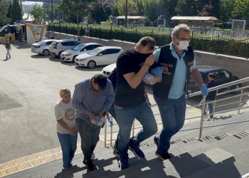 Uydurma dekontla 700 bin liralık dolandırıcılık: 4 kuşkulu tutuklandı