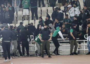 Yunanistan’da holiganizmle gayret için hükümet harekete geçti