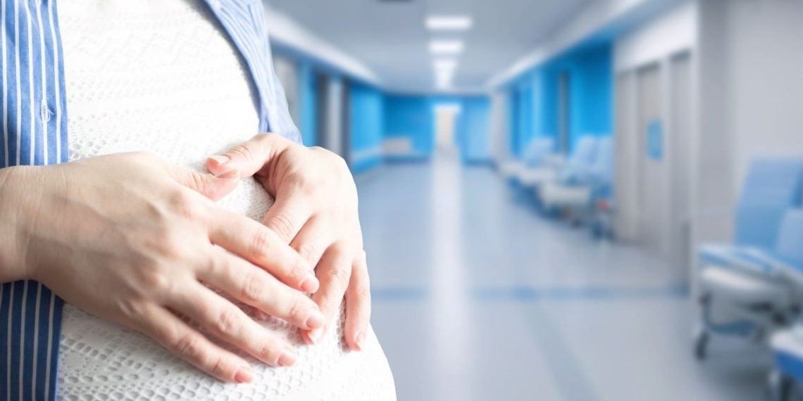 Yunanistan’da yasa dışı evlat edindirme skandalı: Taşıyıcı annelerin dünyaya getirdiği bebekler için DNA testi istendi