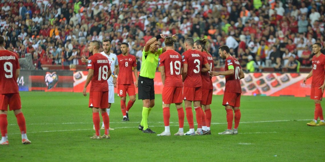 A Ulusal Grup, Japonya karşısında: Birinci 11 belirli oldu