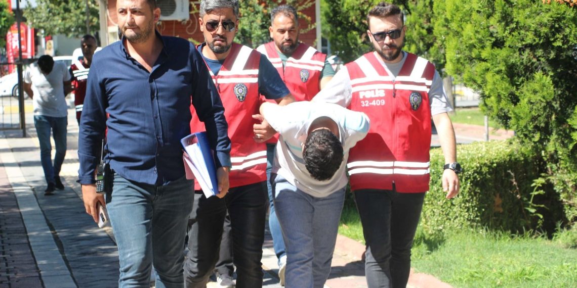 “Adınız terör olaylarına karıştı” palavrasıyla dolandırıcılık