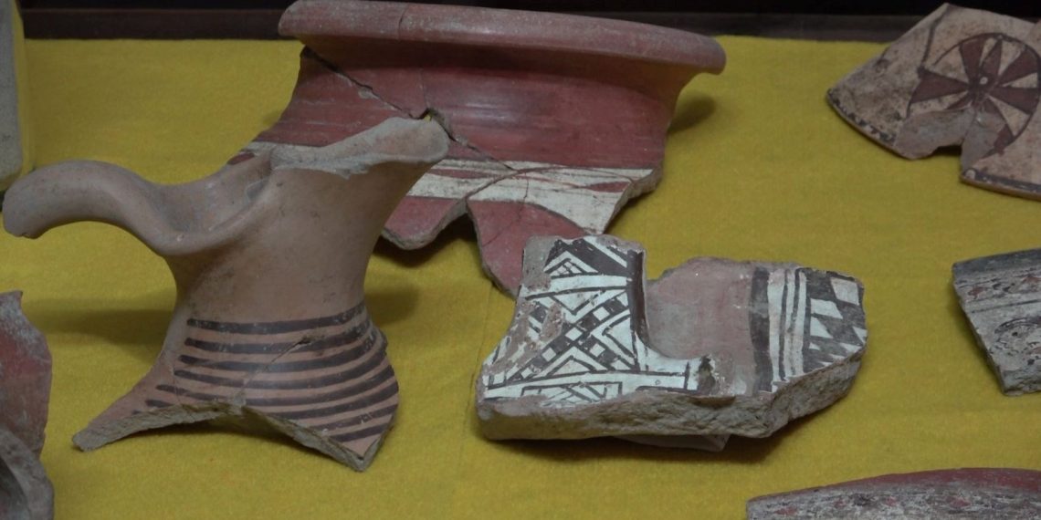 Anadolu’nun en büyük boya bezemeli çanak, çömlek koleksiyonu Oluz Höyük’te bulundu