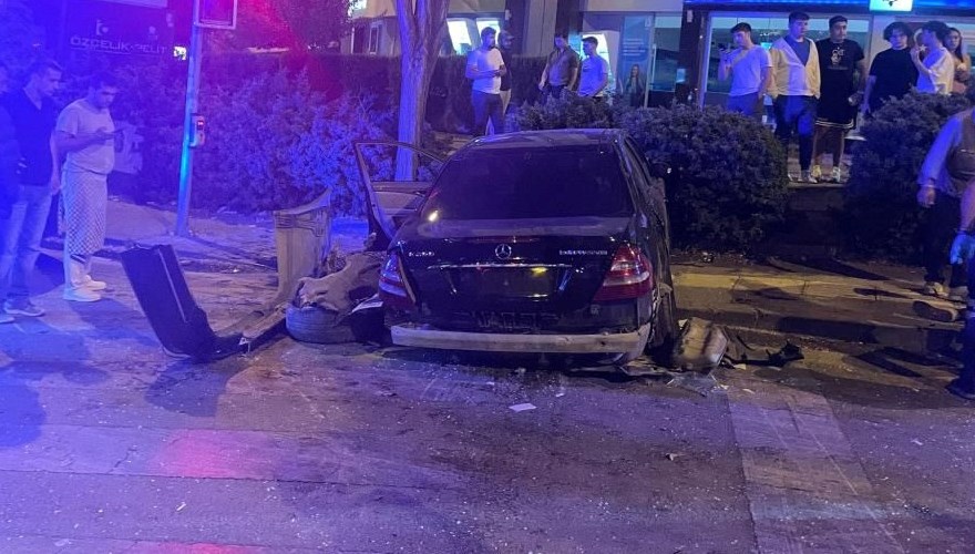 Ankara’da trafik kazası: 5 yaralı