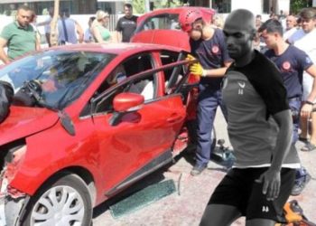 Antalyasporlu futbolcu Naldo’nun ailesi kaza geçirdi: Araçtan fırlayan oğlunun durumu ağır