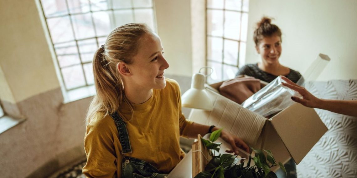Avrupalı gençler 26,4 yaşında konuttan ayrılıyor