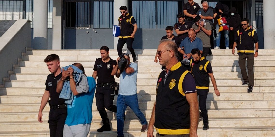 Aydın’da fuhuş operasyonu: 28 gözaltı