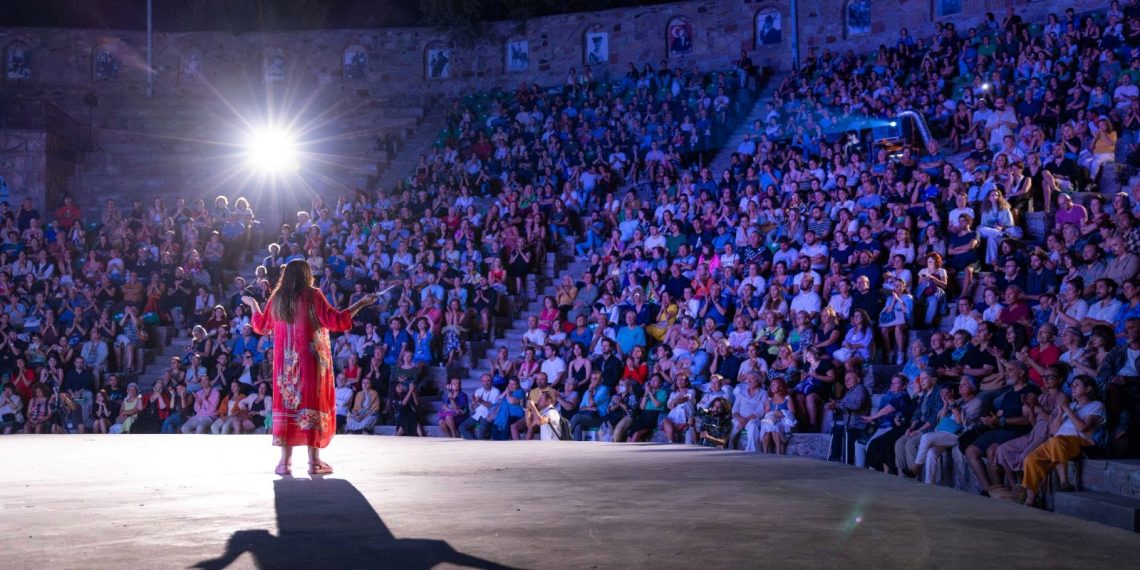 Ayvalık Milletlerarası Sinema Şenliği başladı