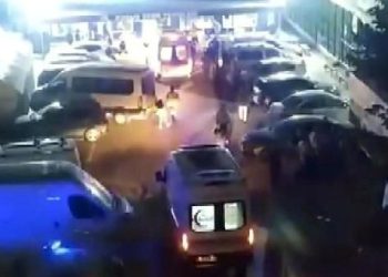 Bağcılar’da halı alanda silahlı arbede: 2 kişi yaralandı