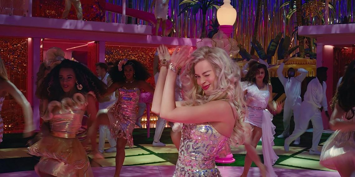 Barbie yılın en çok gişe hasılatı elde eden sineması olacak