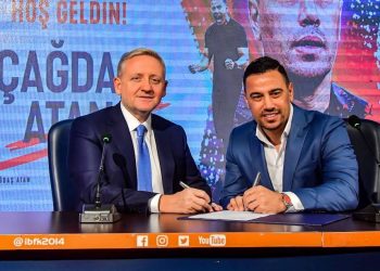 Başakşehir’de Çağdaş Atan devri resmen başladı