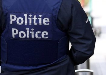 Belçika’da polisten 9 yaşındaki çocuğa okulunda sert müdahale
