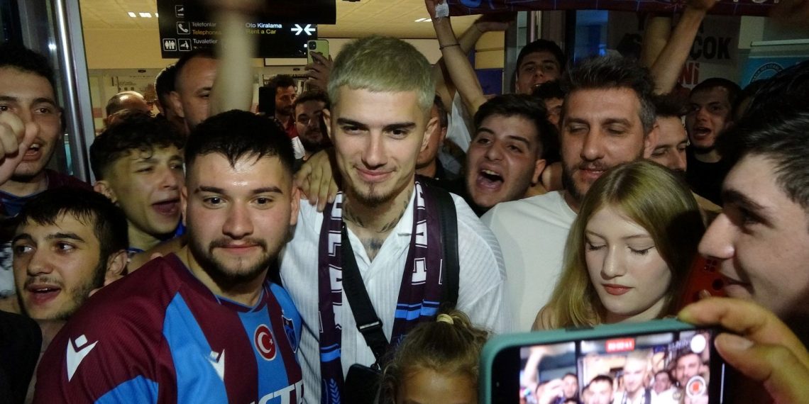 Berat Özdemir tekrar Muhteşem Lig’de: Trabzonspor masadaysa benim için mevzu kapanmıştır