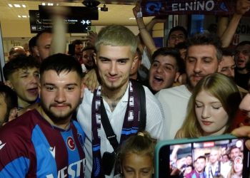 Berat Özdemir tekrar Muhteşem Lig’de: Trabzonspor masadaysa benim için mevzu kapanmıştır