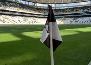 Beşiktaş’tan stadyum için sponsorluk muahedesi