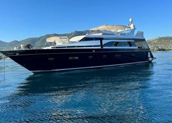 Bodrum’da motoryattan 56 kaçak göçmen çıktı