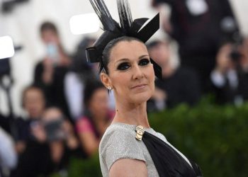 Celine Dion katı kişi sendromundan kurtulmaya çalışıyor
