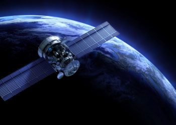 Çin CERES-1 roketiyle denizden 4 uydu fırlattı