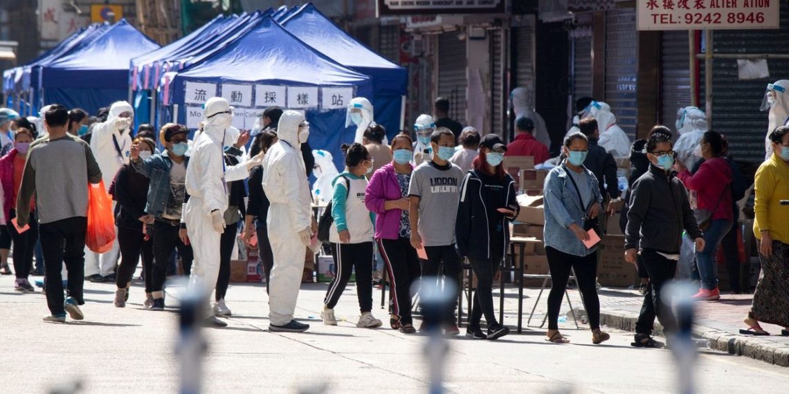 Çin, yurt dışından gelen yolculardan COVID-19 testi istemeyecek