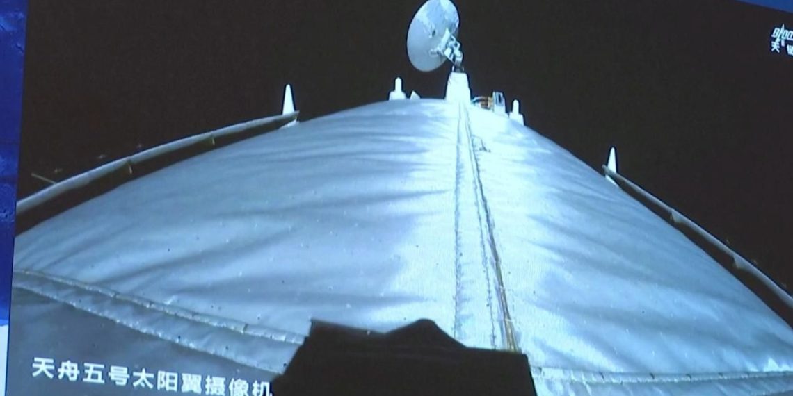 Çin’in kargo mekiği atmosfere denetimli formda döndü