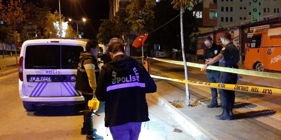 Çorum’da bıçaklı arbede: 1 meyyit, 1 ağır yaralı