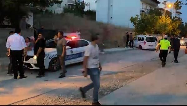 Çorum’da polis aracı ile hafif ticari araç çarpıştı: 2’si polis 3 yaralı