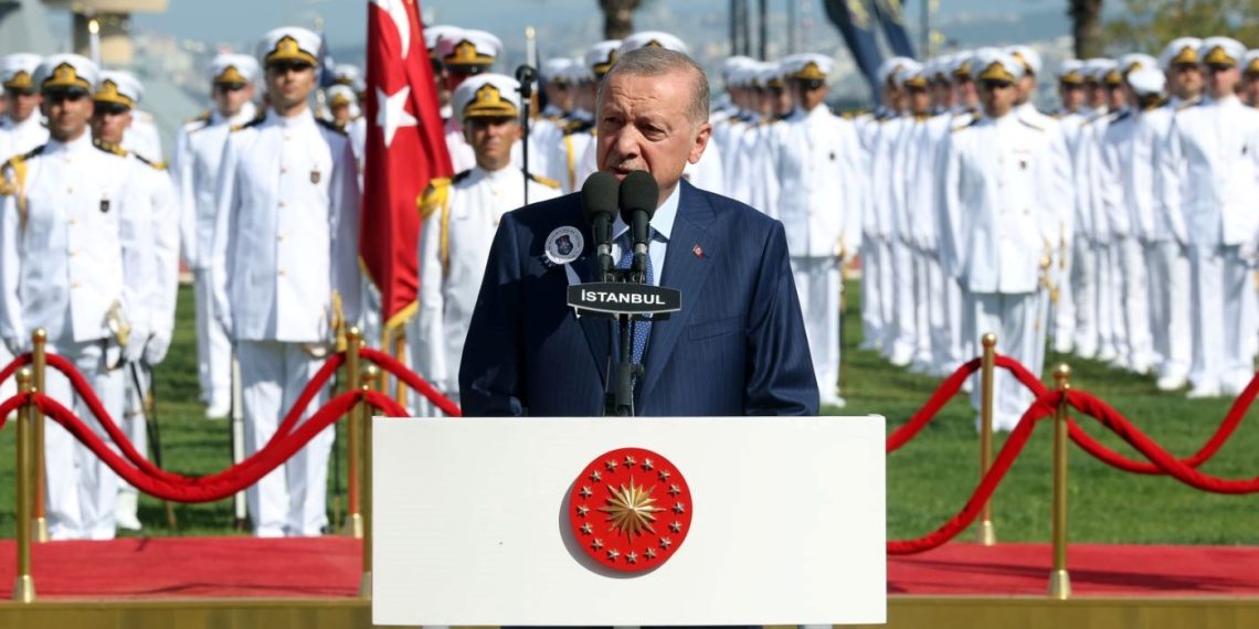 Cumhurbaşkanı Erdoğan: Her bahiste birebir düşünmesek dahi tıpkı tarafa bakmayı başarabilmeliyiz