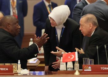 Cumhurbaşkanı Erdoğan’dan ağır diplomasi trafiği