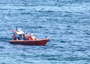 Denizde kaybolan Berat’ı arama çalışmaları sürüyor