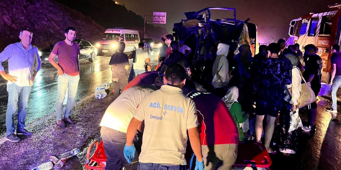 Denizli’de feci kaza: 3 kişi öldü