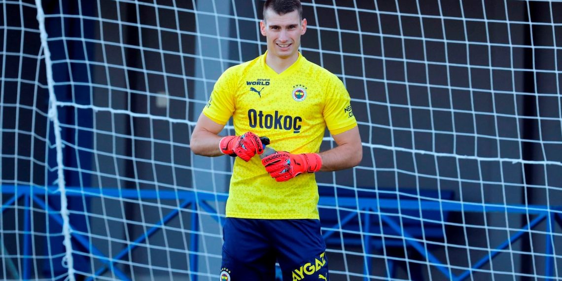Dominik Livakovic, Ballon d’Or’da yılın kalecisi mükafatına aday gösterildi