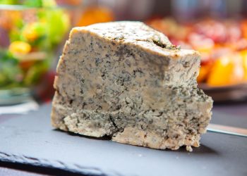 Dünyanın en değerli peyniri rekoru kırıldı: Kilosu 400 bin TL