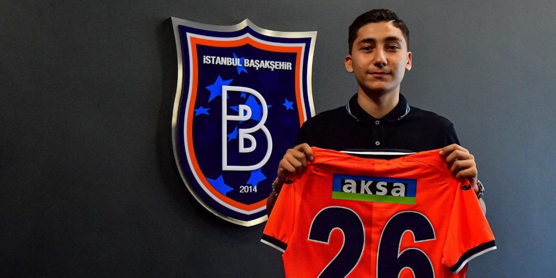 Emirhan İlkhan Başakşehir’de