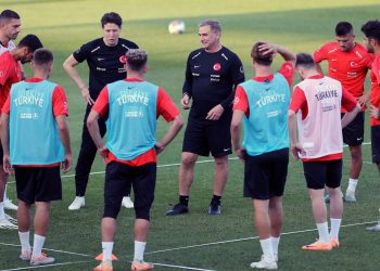 EURO 2024 Elemeleri | A Ulusal Futbol Kadrosu liderliğini sürdürmek için Ermenistan karşısında