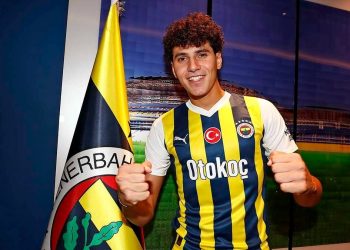 Fenerbahçe Omar Fayed’in lisansını çıkardı