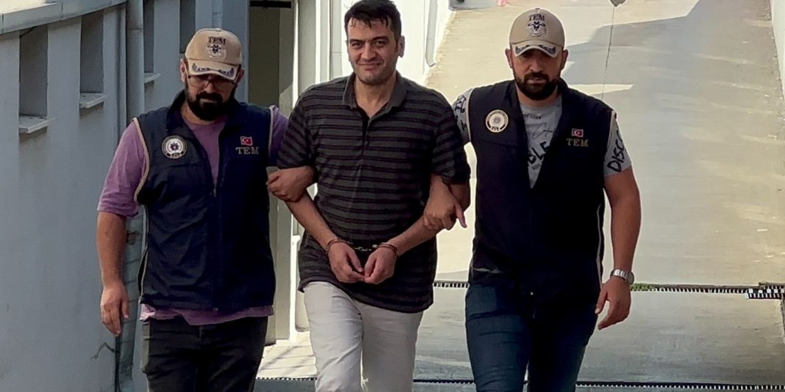 FETÖ mahkumu eski polis, gaybubet meskeninde yakalandı