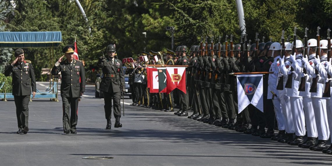 Genelkurmay Lideri Metin Gürak, Azerbaycanlı mevkidaşı ile görüştü