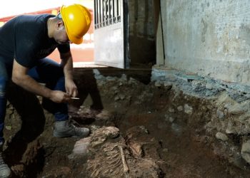 Granada’da Endülüs İslam devrine ilişkin yeni bir Müslüman mezarlığı ortaya çıkarıldı