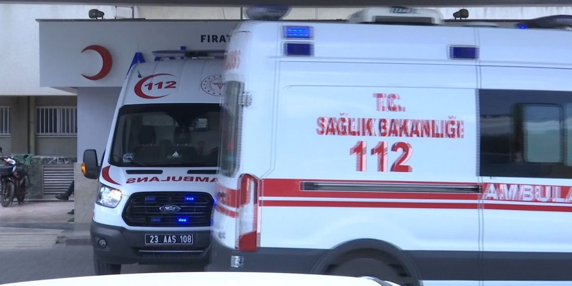 Husumetlilerinin üzerine kızgın yağ döktü: 1’i ağır 2 yaralı