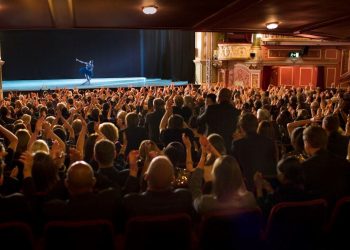 İBB Şehir Tiyatroları Cumhuriyetin 100. yılını “Bu Memleket Bizim” yapıtıyla kutlayacak