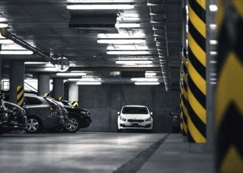 İkinci aracı olan site sakinlerinden park fiyatı talebi