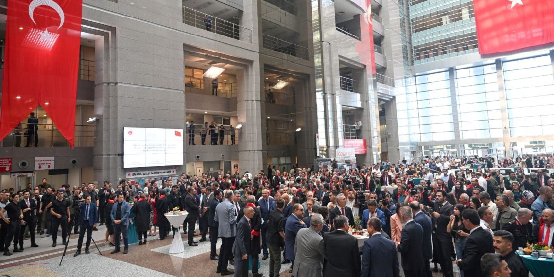 İstanbul Adliyesi’nde yeni isimli yıl açılış merasimi