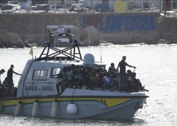 İtalya’dan sistemsiz göçe karşı yeni “caydırıcı önlemler” paketi